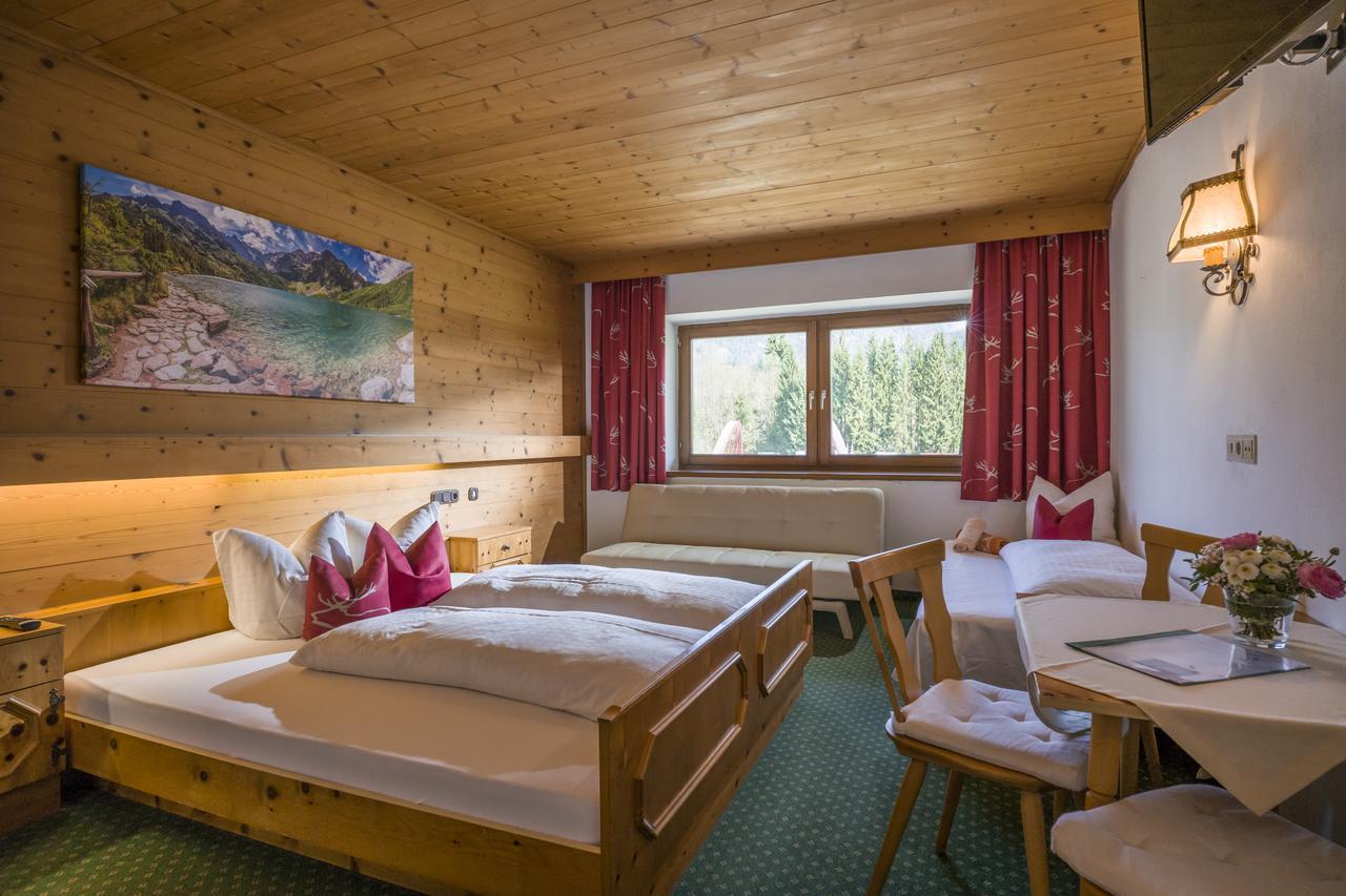 Pension Huettwirt Kossen Exterior photo